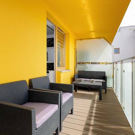 Jantar Apartamenty - Miodowy Dom City Center Колобжег Екстериор снимка